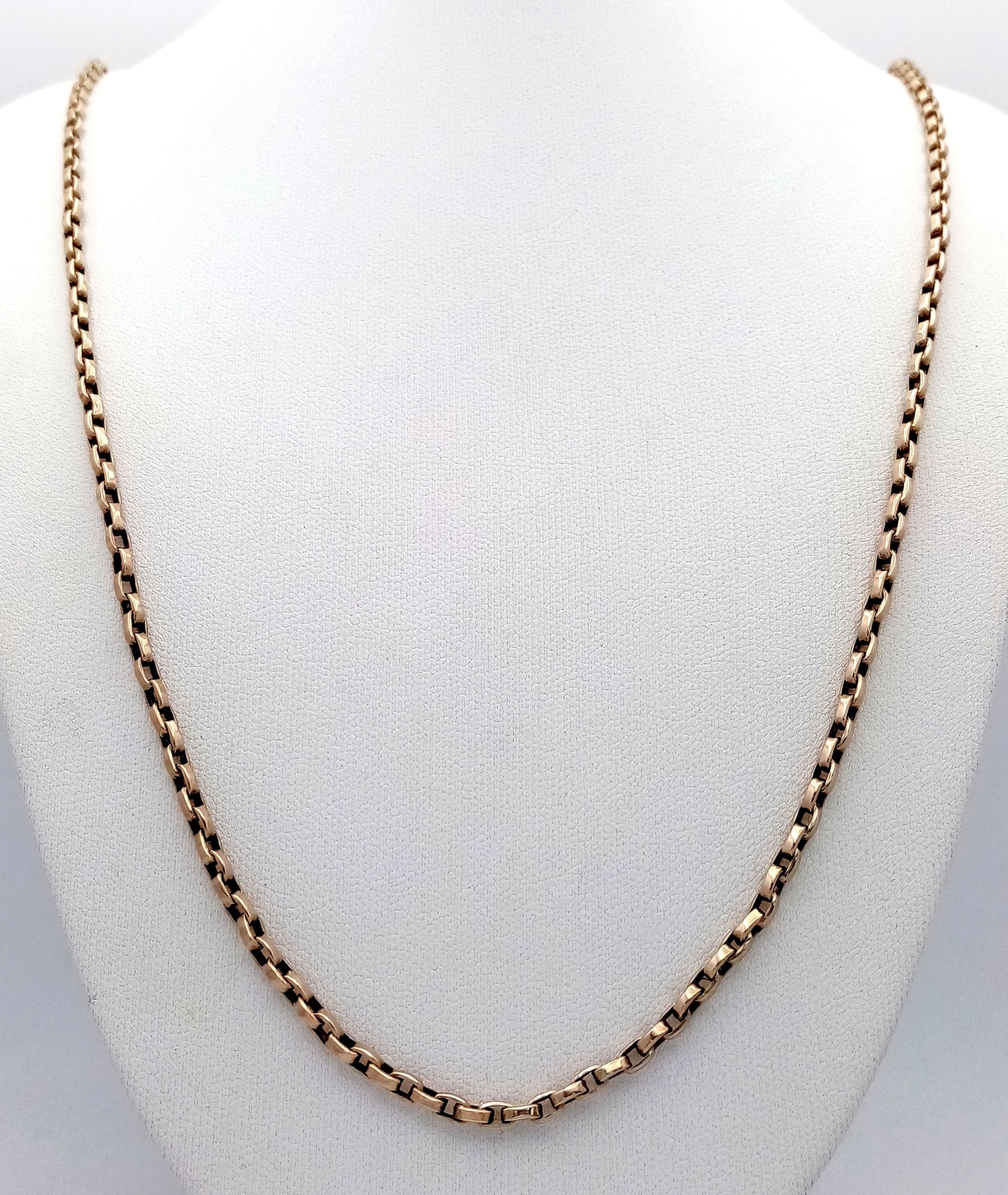 A 9K GOLD BOX LINK NECKLACE CHAIN . 9.6gms 60cms