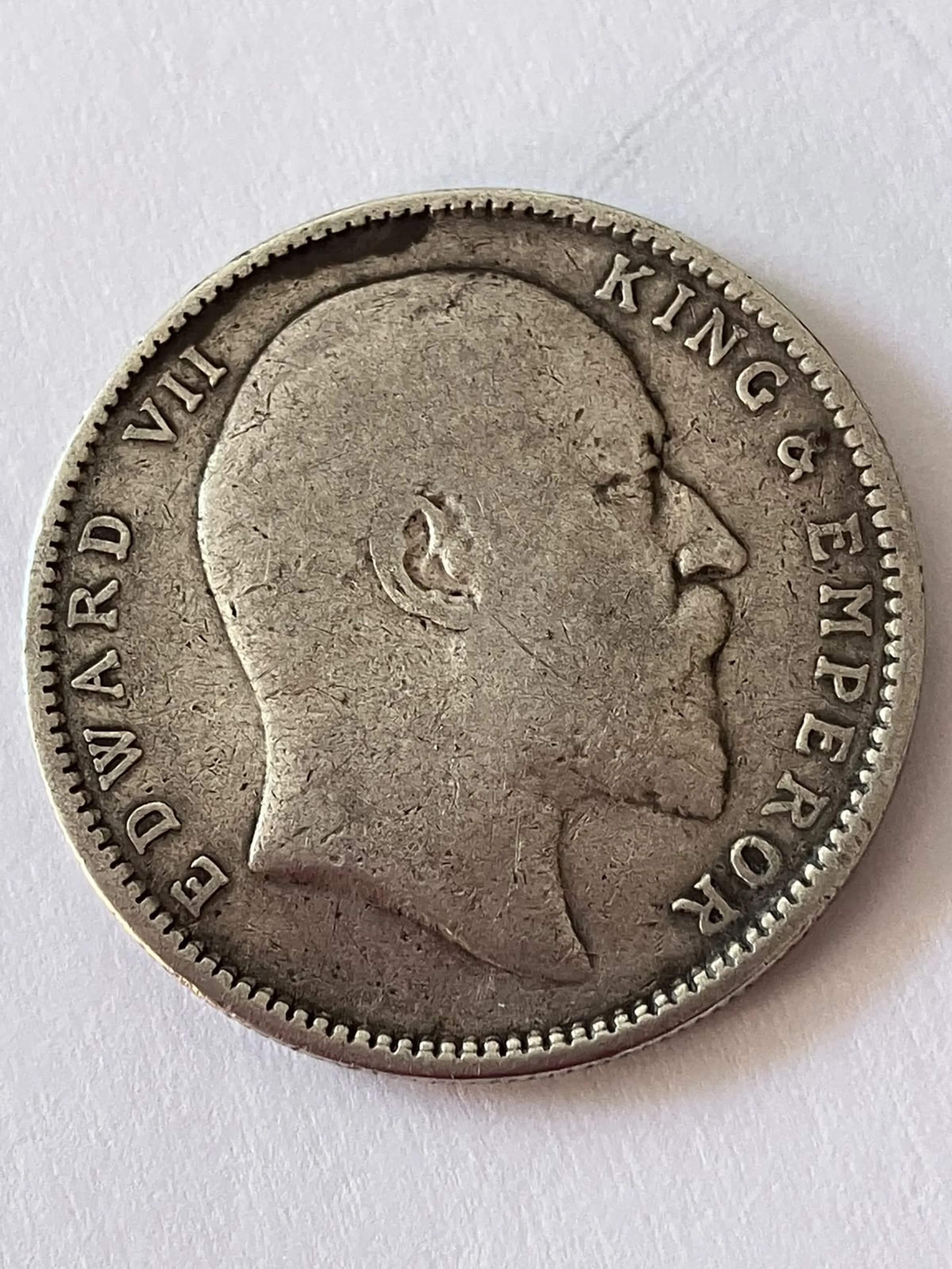 1905 SILVER 1 RUPEE COIN. Very Fine Condition. Similar size to The Florin. Nice Coin, please see pictures.