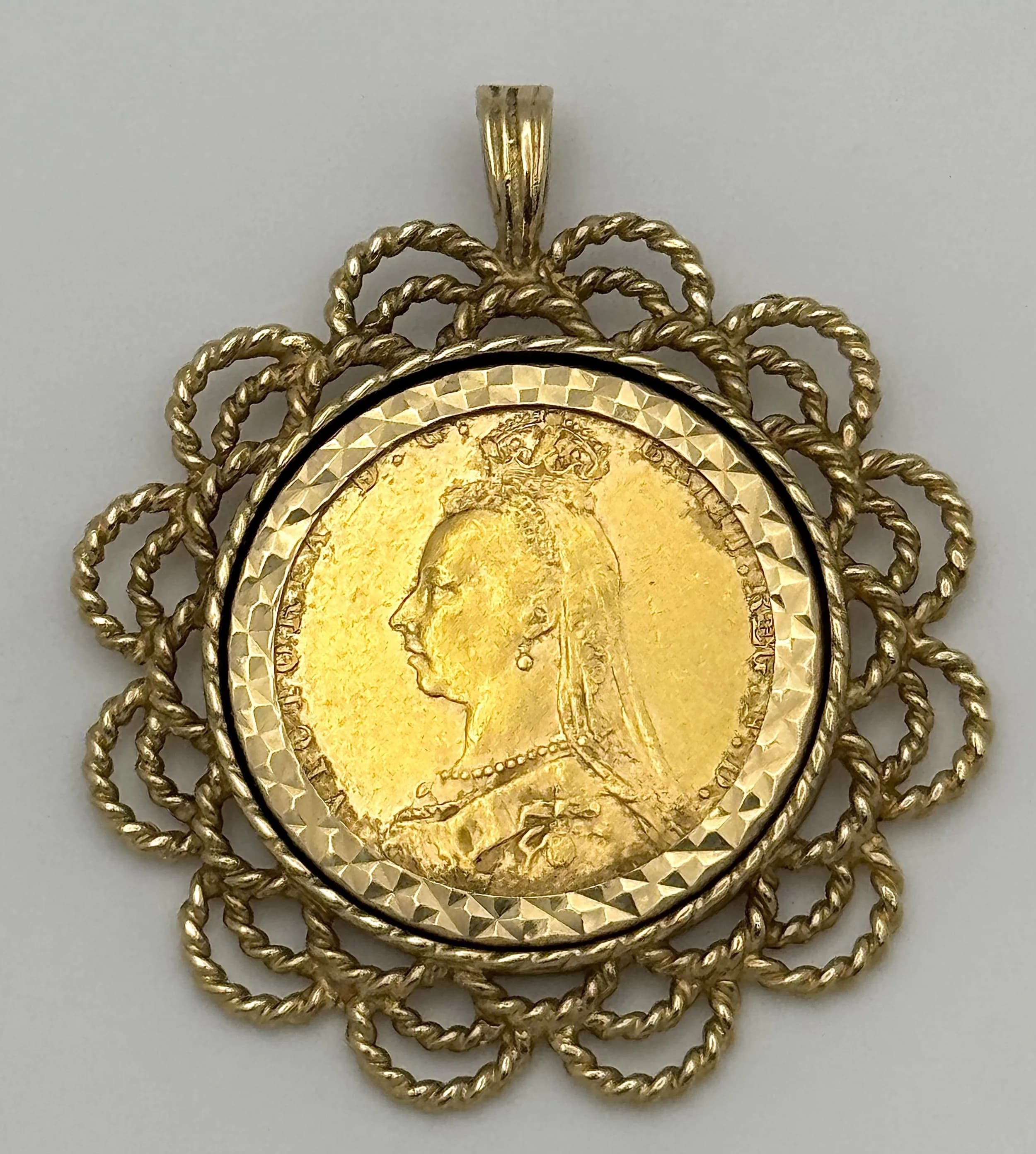 TEST-General Auction (Jewellery, Watches, Designer Items, Militaria, Coins, Asian Antiques and Collectables) 