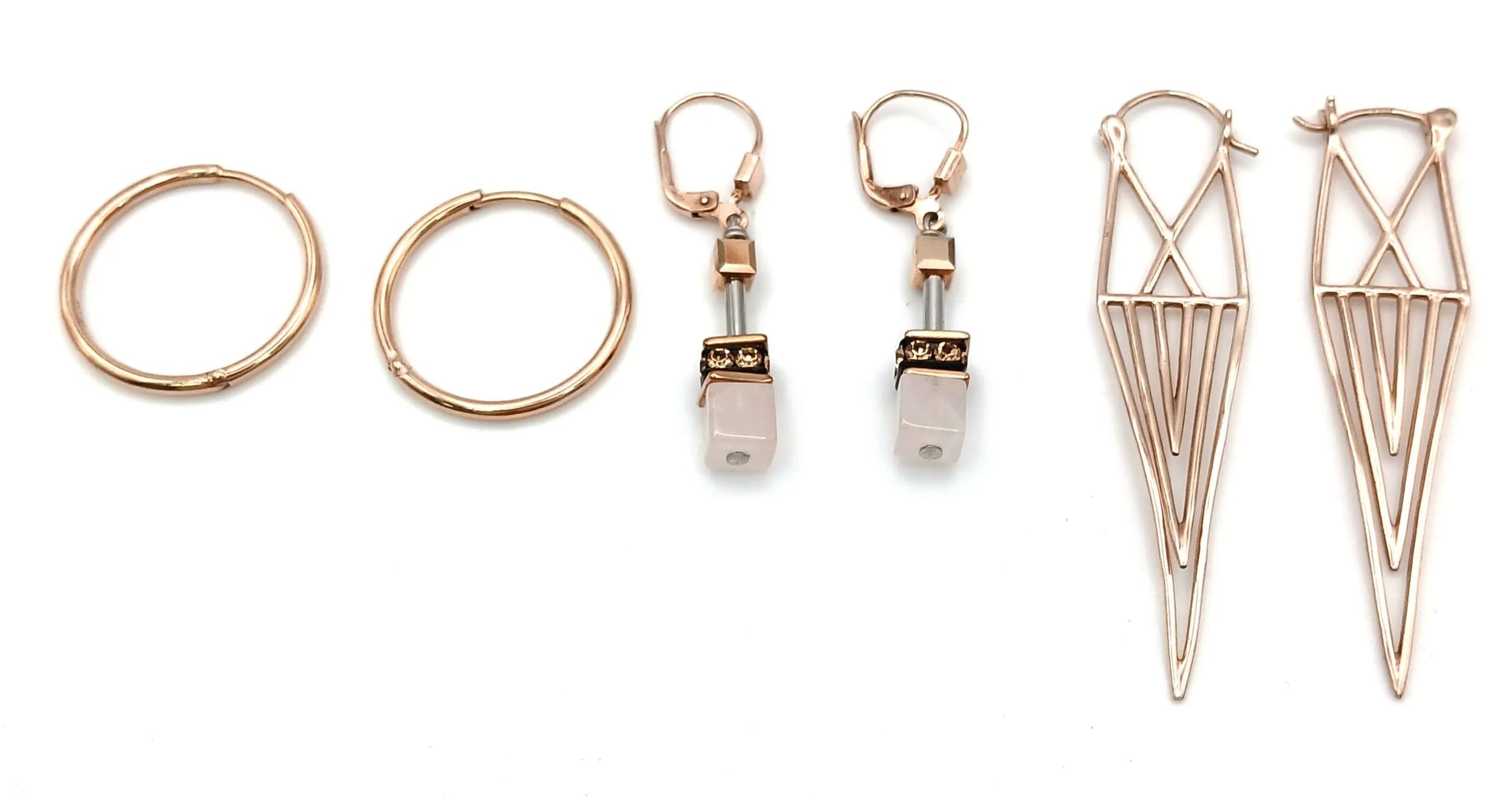 A SELECTION OF 3 PAIRS OF, ROSE GOLD TONE, STERLING SILVER EARRINGS. 12.4G. S/A 1695