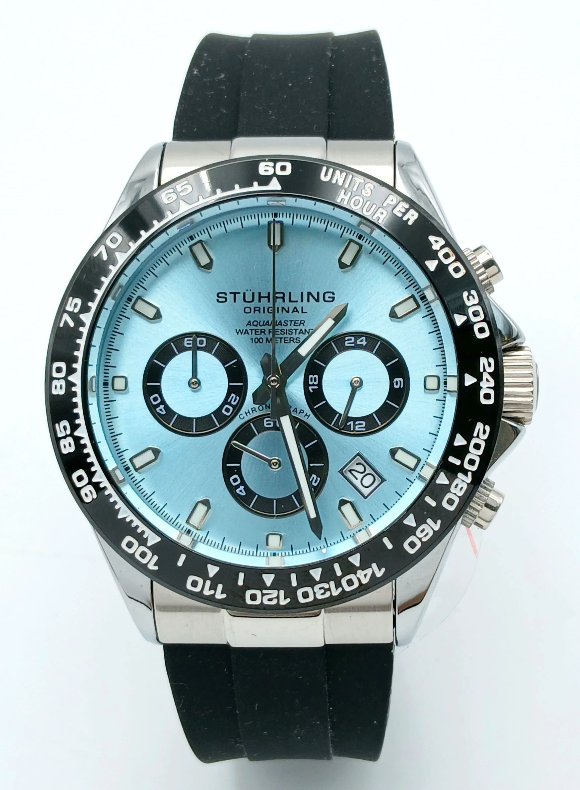 An Unworn Stuhrling Quartz Chronograph watch-42mm Case. Stuhrling’s nod to the Rolex Daytona ‘Tiffany’ on the Oyster flex rubber strap. Complete with box and papers, warranty etc.