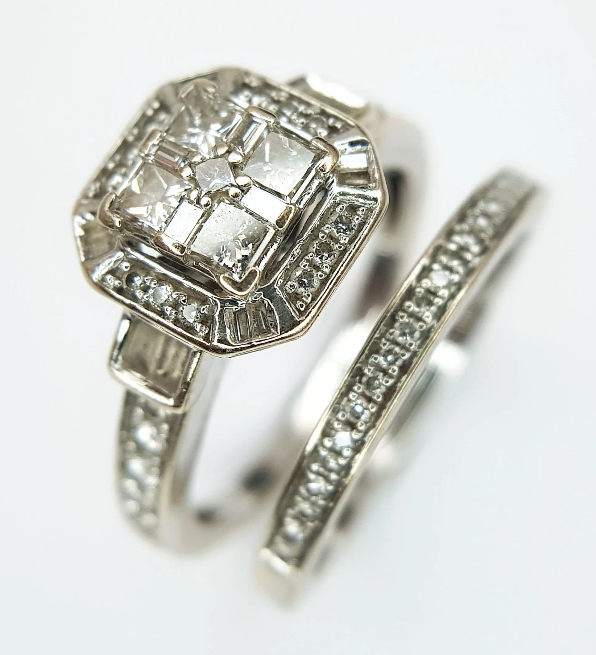 DAY 2 of Three-Day General Auction (Jewellery, Watches, Designer Items, Militaria, Coins, Asian Antiques and Collectable)