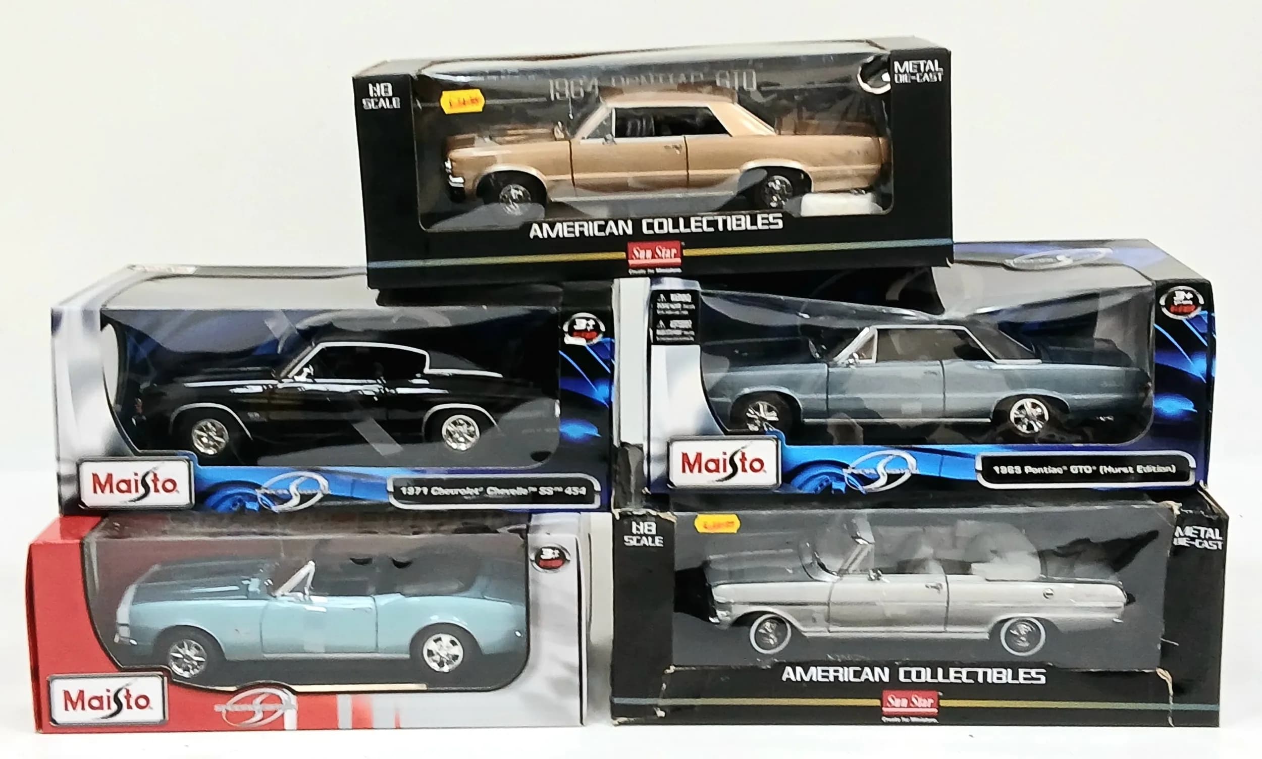 Five 1/18th die cast Chevrolet cars by Sun Star & Maitso. In good condition. Some wear to the boxes from storage.