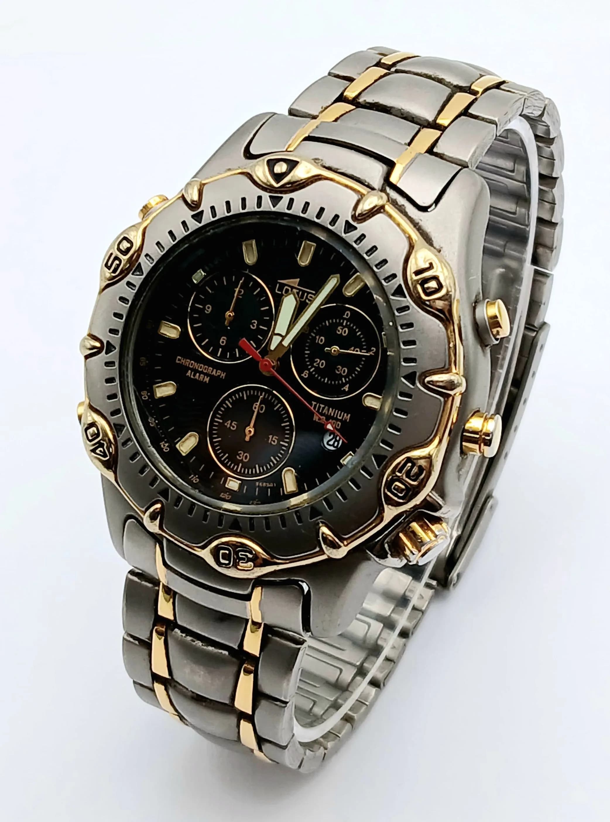Gentleman’s LOTUS TITANIUM CHRONOGRAPH watch. New battery recently fitted. Working order Please see pictures.