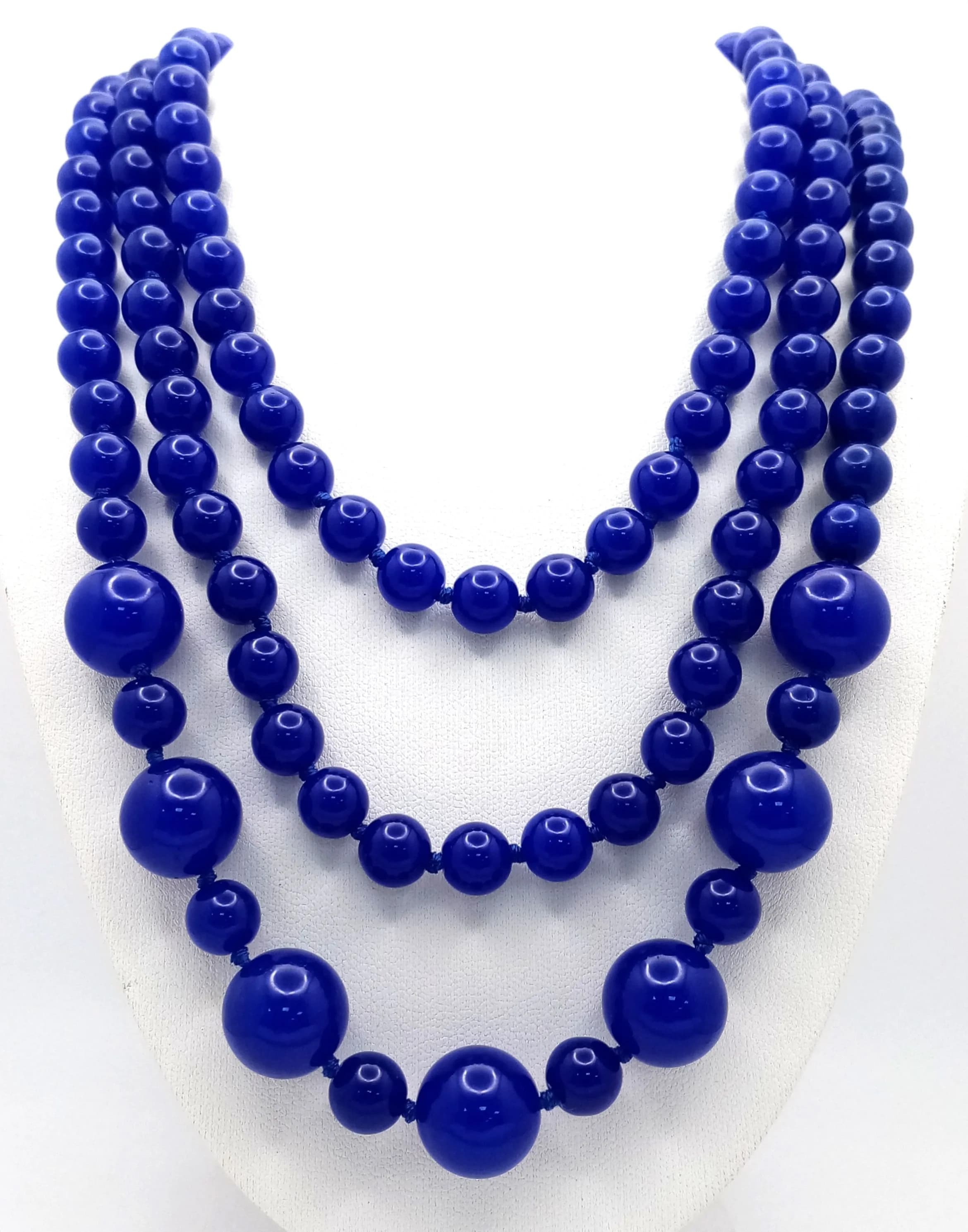 A Blue Jade Rope Length Necklace. 8-16mm beads. 142cm necklace length.
