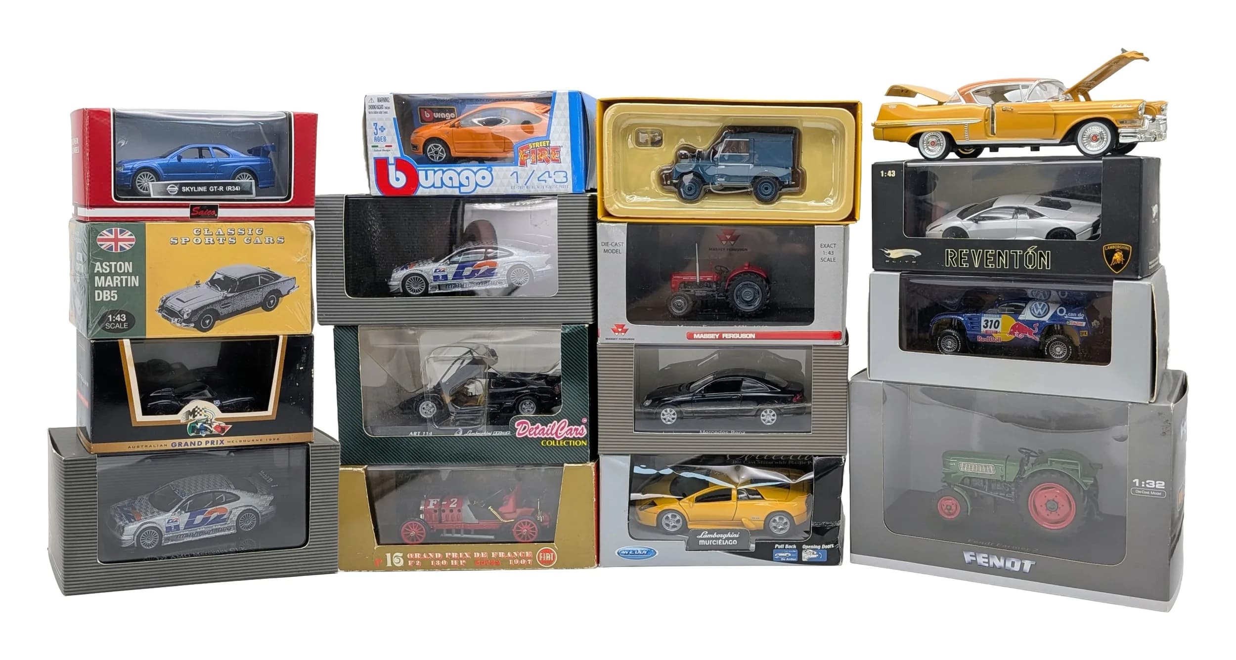 Sixteen die cast vehicles. All in original boxes. Various makes & scales. Including Hotwheels, Minichamps & Lledo. Good condition.