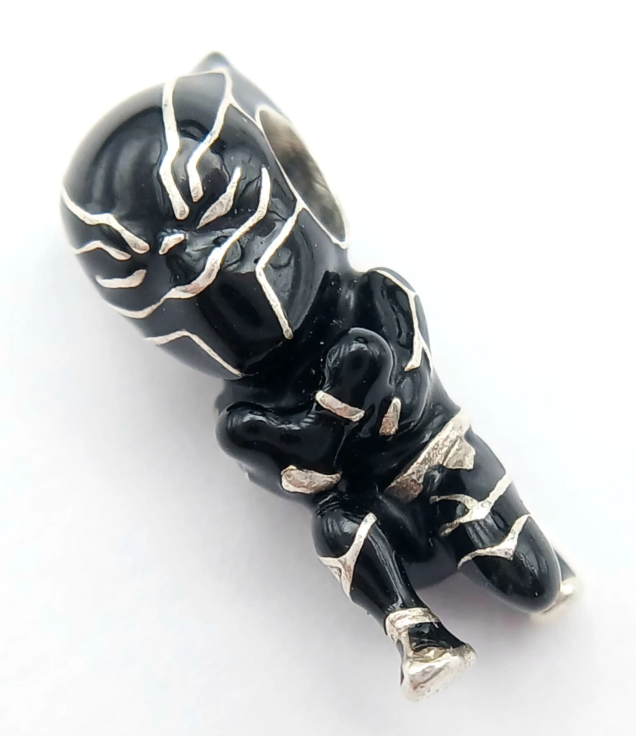 A PANDORA, STERLING SILVER, MARVEL, THE AVENGERS, BLACK PANTHER CHARM. 4G. SC 5146