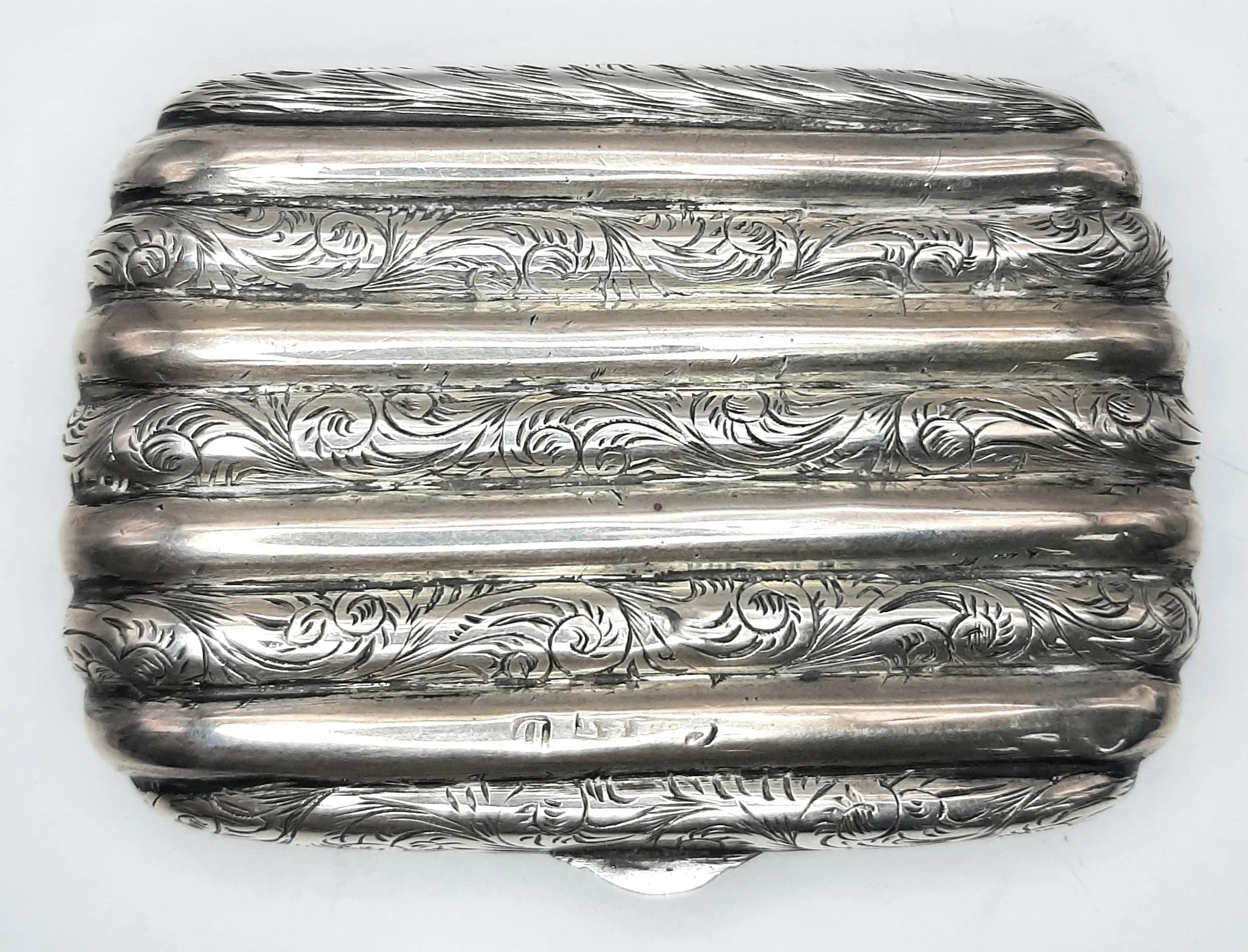 A VICTORIAN SILVER CLIP PURSE DATED 1852 AND MADE BY HILLIARD THOMAS . 30.8gms 7 x 5cms APPRX