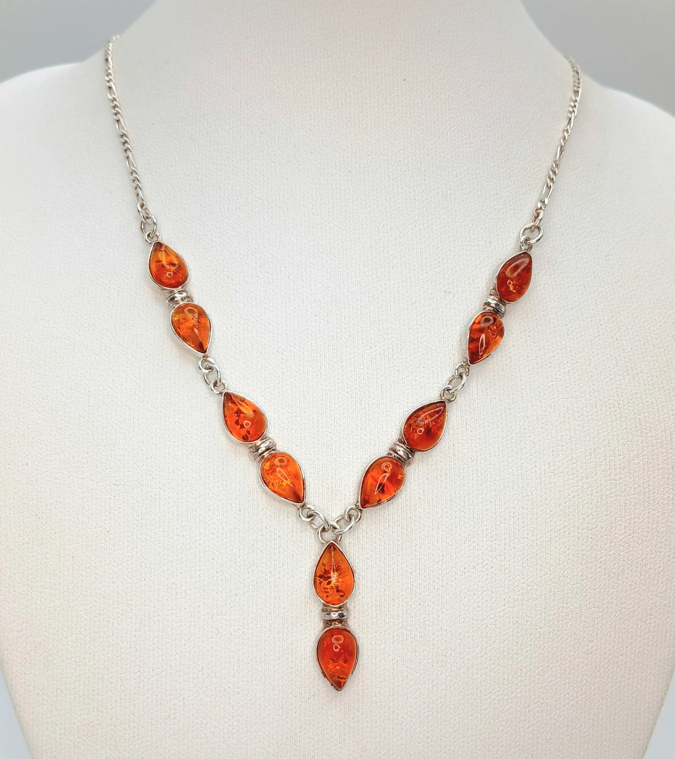VICTORIAN STYLE SILVER FIGARO NECKLACE with AMBER DROPS. 45 cm. Beautiful Necklace, Please see pictures.