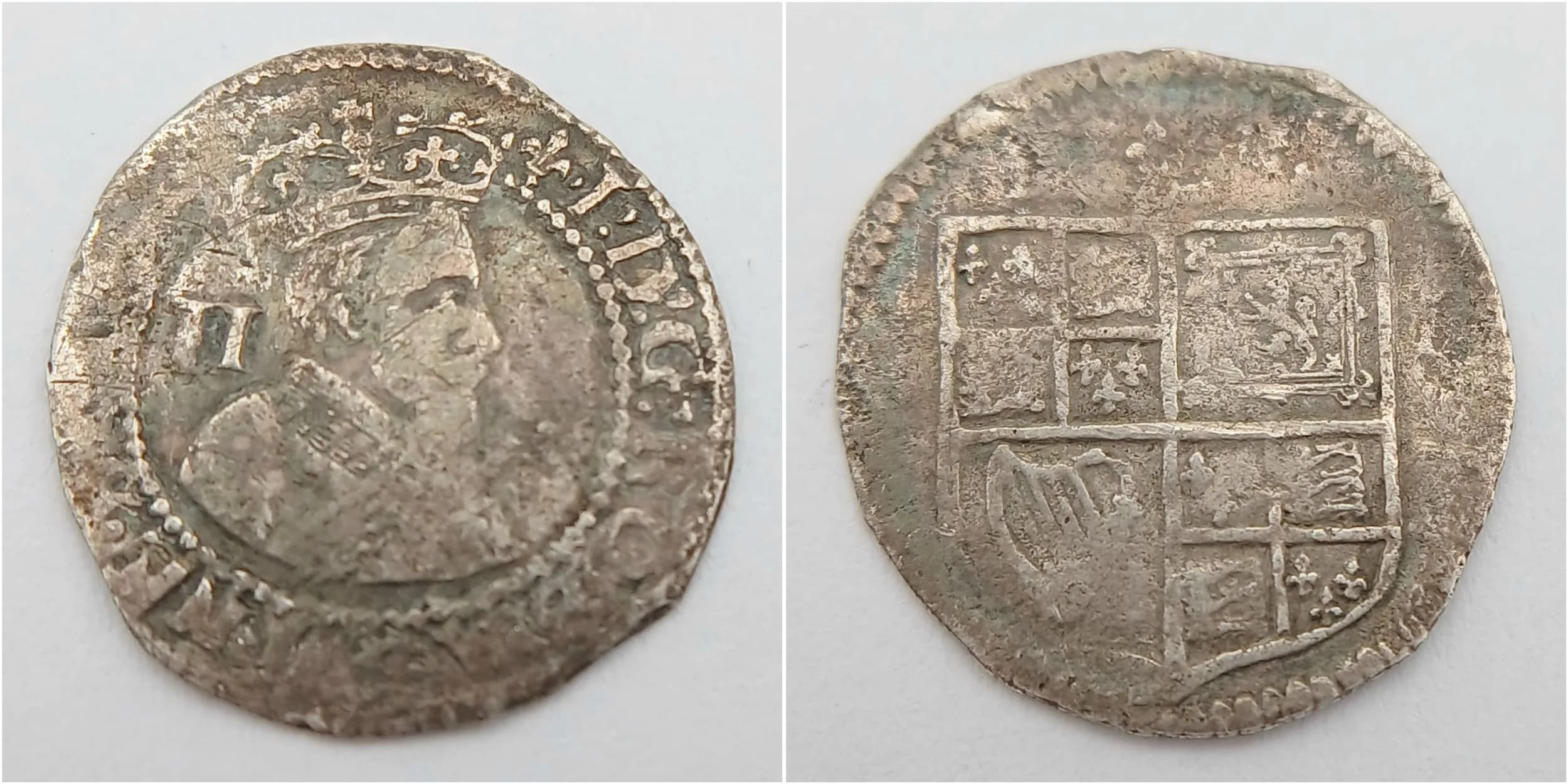 James I (1566-1625) SILVER HALF GROAT coin. Fair/Fine Condition with Nice Portrait. Please see all pictures.