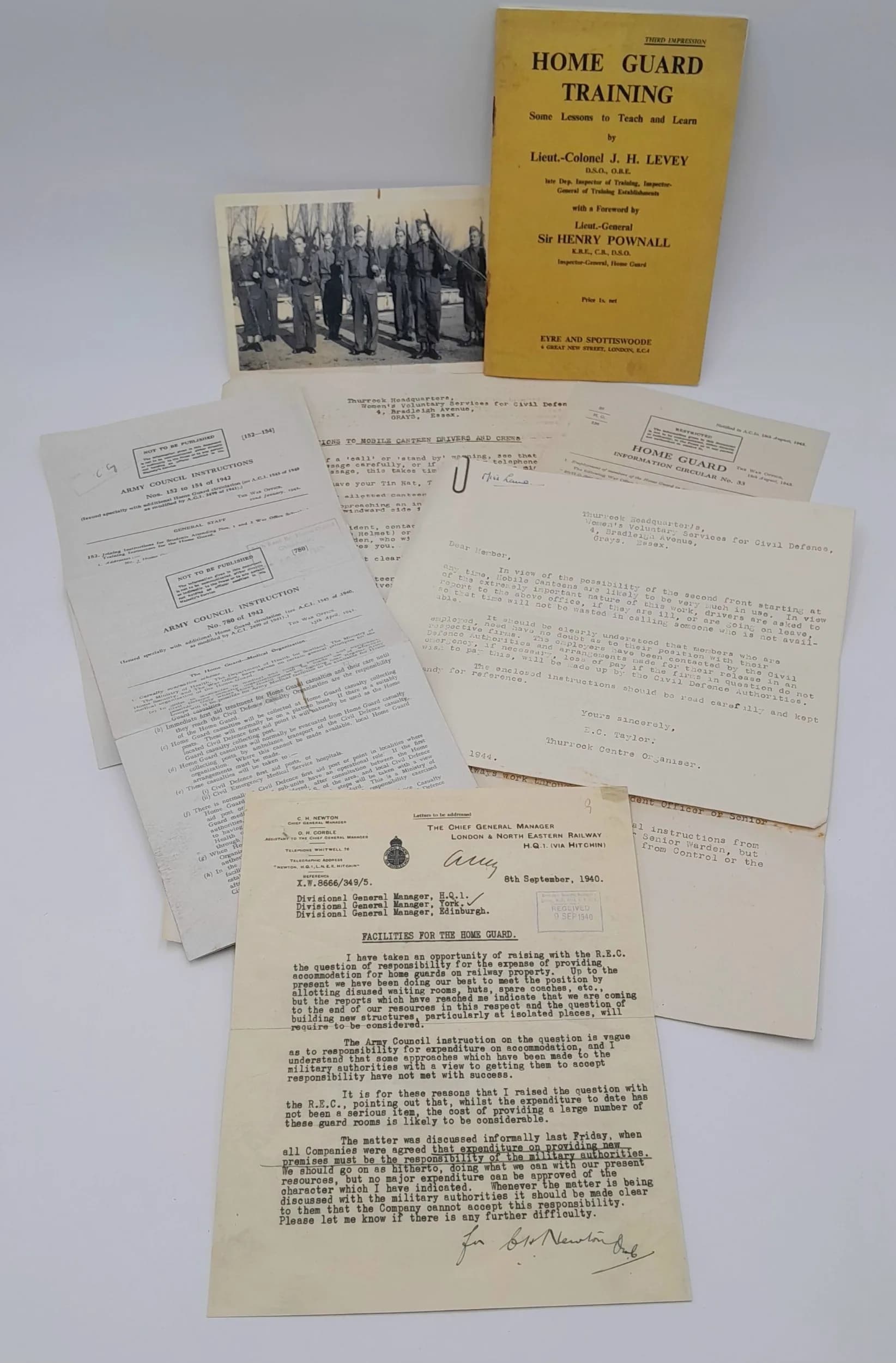 WW2 British Home Guard Stuff inc a manual, photos letters etc