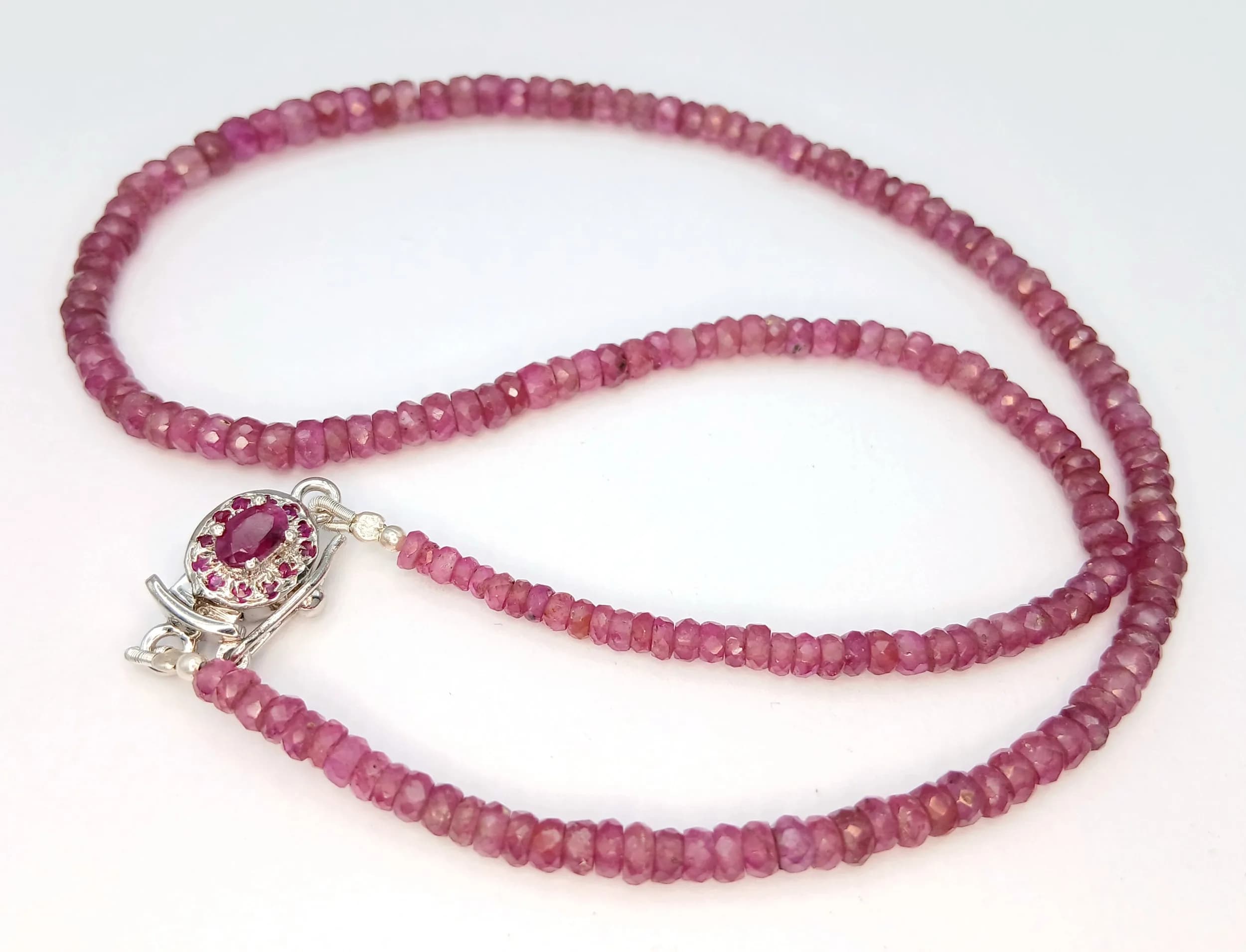 A Single Strand Ruby Necklace with Ruby and 925 Silver Clasp. 40cm. CD-2147.