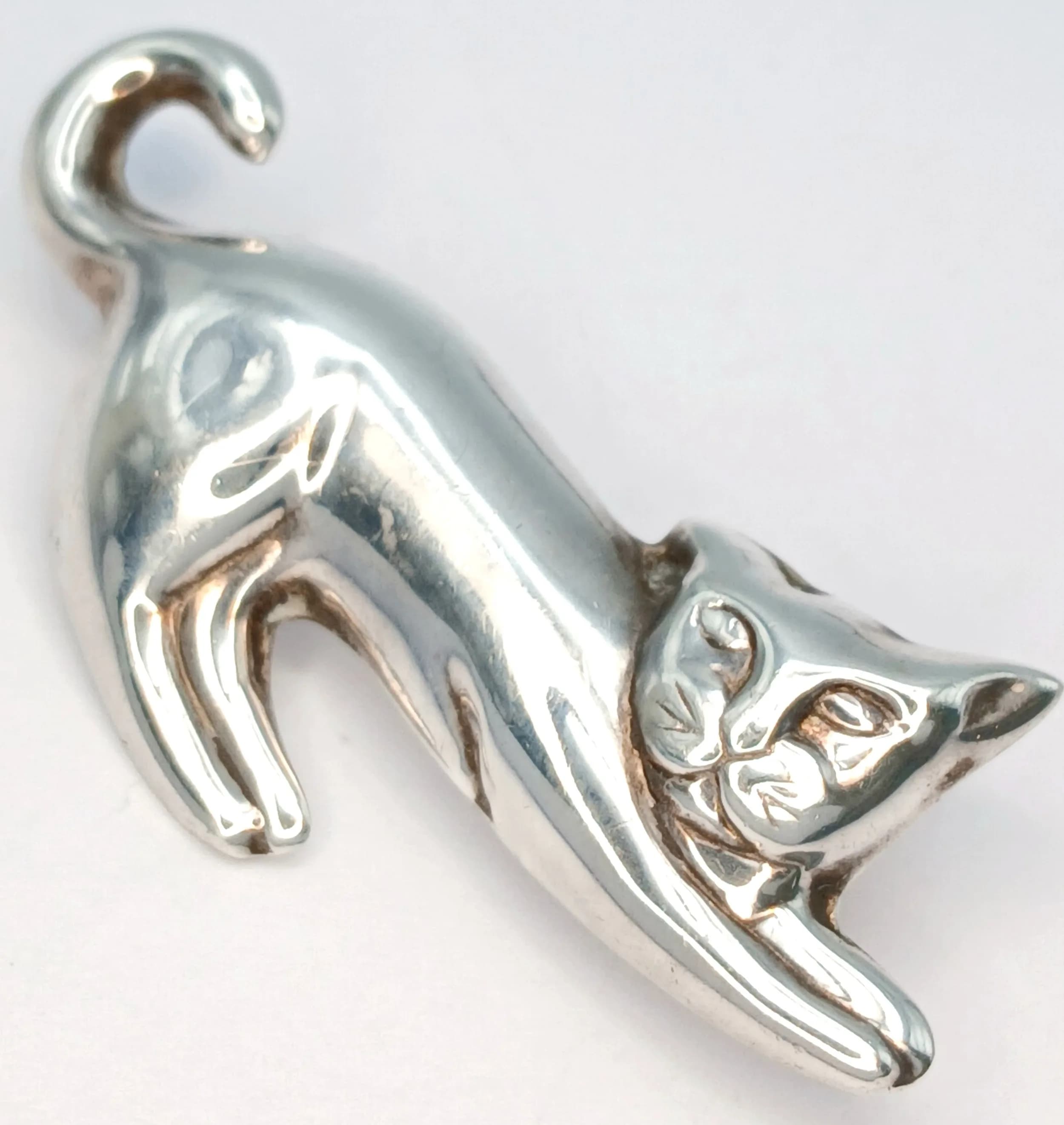 Sunday Afternoon Automatic Sales (Jewellery, Watches, Designer Items, Militaria, Coins, Asian Antiques and Collectables) 