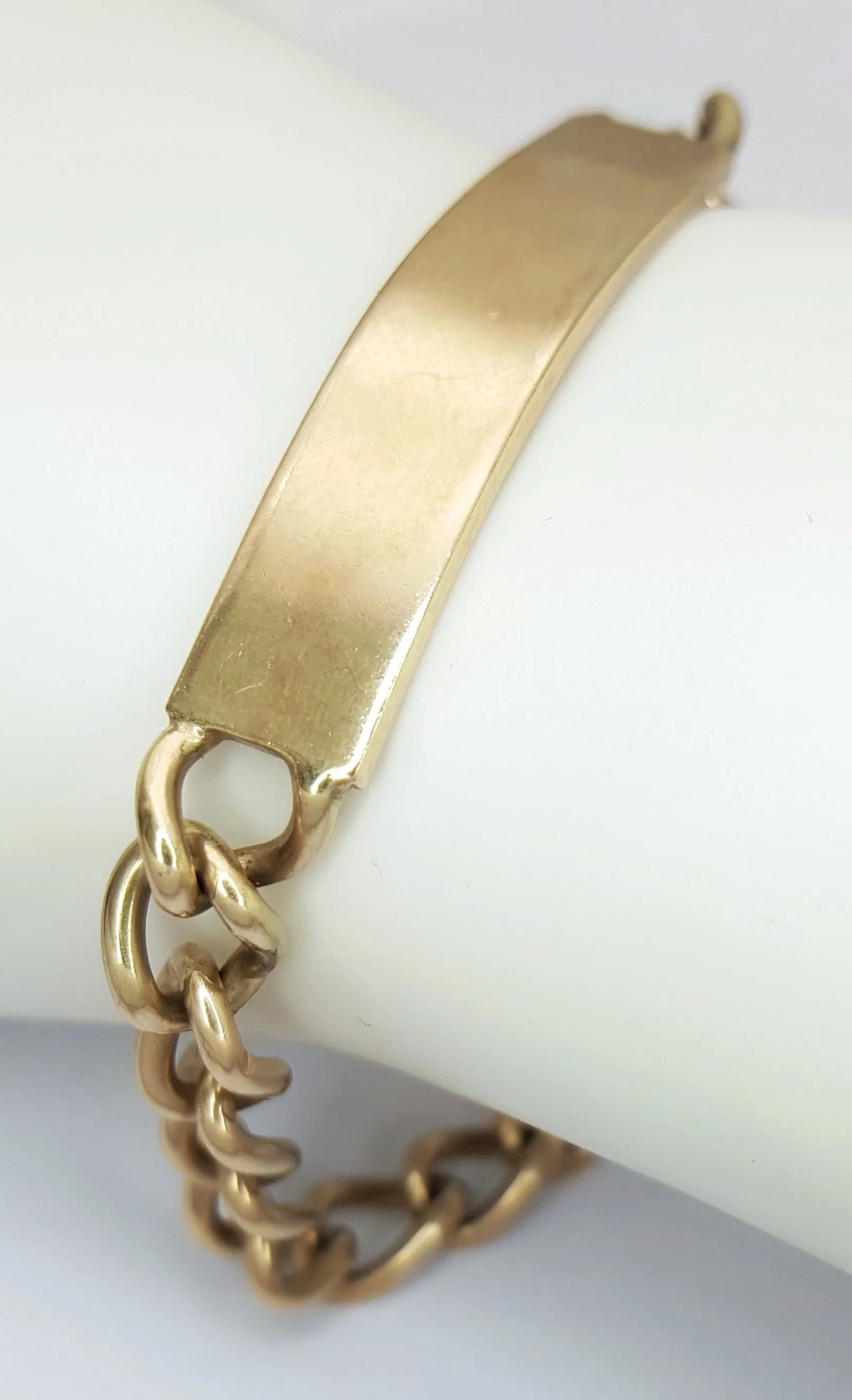 DAY 1 of Three-Day General Auction (Jewellery, Watches, Designer Items, Militaria, Coins, Asian Antiques and Collectables) Catalogue Updated Daily!