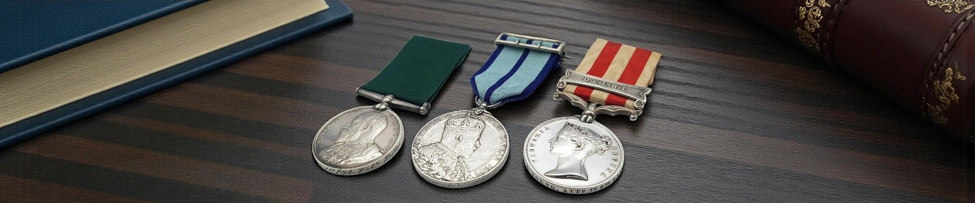 Departments | Militaria